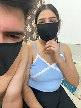Sex Queen aaraya online show from June 11, 2026, 6:39 pm