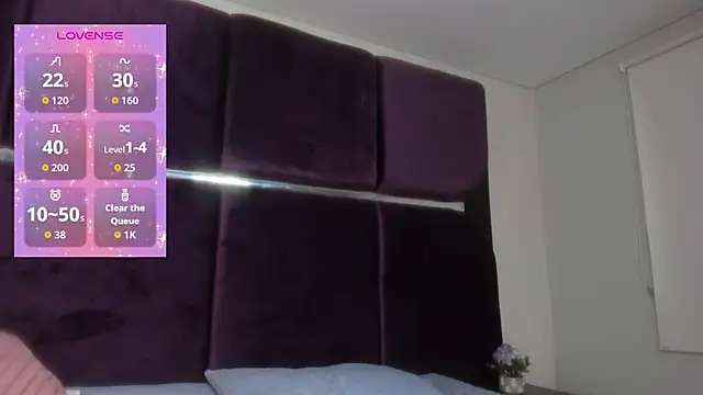 Snapshot of Noah_Rossi_ chatting on September 9, 2025, 4:34 am Noah Rossi online show from September 9, 2025, 4:34 am