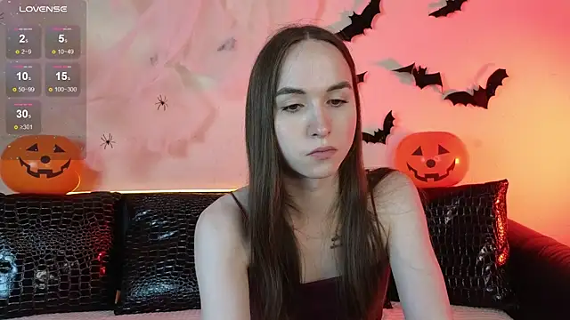 Angeel Kate online show from October 17, 2025, 5:54 am