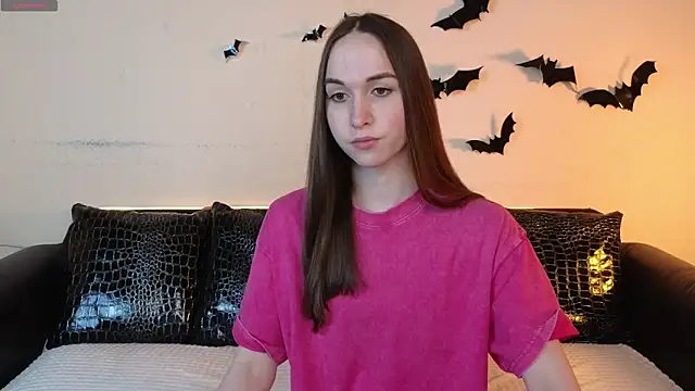 Angeel Kate online show from November 20, 2025, 4:34 am