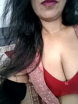 Deepa Sharma143 online show from April 21, 2026, 2:51 am