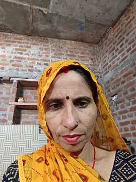 Snapshot of Hot_liya54 chatting on September 9, 2025, 5:18 am Hot liya54 online show from September 9, 2025, 5:18 am