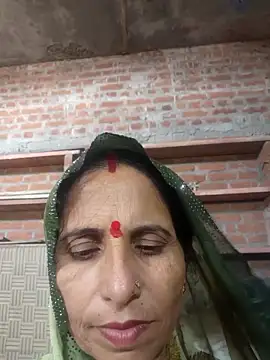 Snapshot of Hot_liya54 chatting on September 23, 2025, 6:27 am Hot liya54 online show from September 23, 2025, 6:27 am