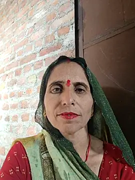 Snapshot of Hot_liya54 chatting on October 4, 2025, 6:11 am Hot liya54 online show from October 4, 2025, 6:11 am