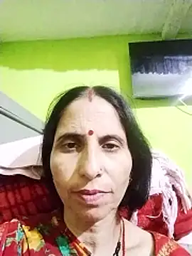 Snapshot of Hot_liya54 chatting on October 18, 2025, 2:25 am Hot liya54 online show from October 18, 2025, 2:25 am