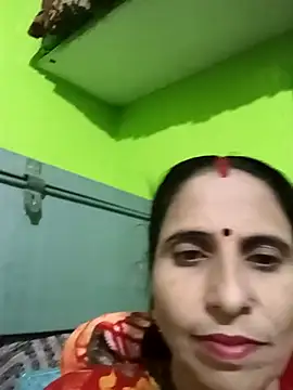 Snapshot of Hot_liya54 chatting on October 27, 2025, 10:08 am Hot liya54 online show from October 27, 2025, 10:08 am