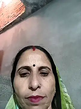 Snapshot of Hot_liya54 chatting on November 10, 2025, 5:50 am Hot liya54 online show from November 10, 2025, 5:50 am