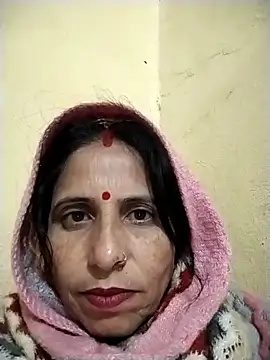 Snapshot of Hot_liya54 chatting on December 17, 2025, 10:27 pm Hot liya54 online show from December 17, 2025, 10:27 pm