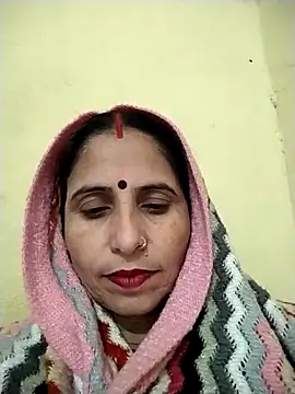 Snapshot of Hot_liya54 chatting on February 3, 2026, 8:19 am Hot liya54 online show from February 3, 2026, 8:19 am