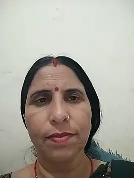 Snapshot of Hot_liya54 chatting on May 14, 2026, 2:57 pm Hot liya54 online show from May 14, 2026, 2:57 pm