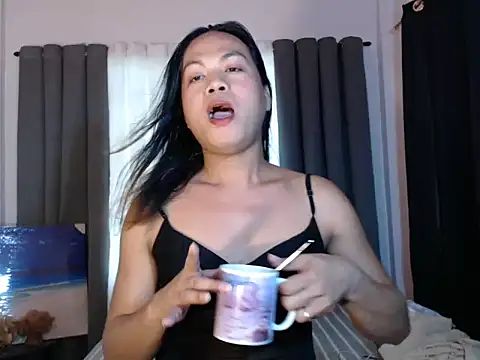 sexy Bella09 online show from November 16, 2025, 3:45 am