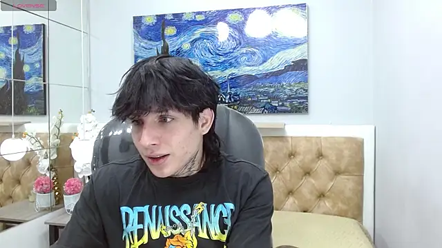 Iantwink18 online show from December 17, 2025, 9:54 pm