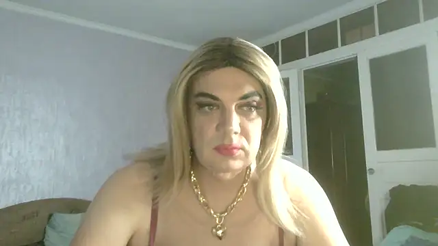 NiraFrost online show from October 24, 2025, 5:42 pm