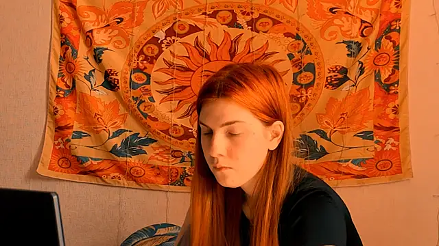 Snapshot of AliceCUNTach chatting on June 20, 2026, 5:10 am AliceCUNTach online show from June 20, 2026, 5:10 am