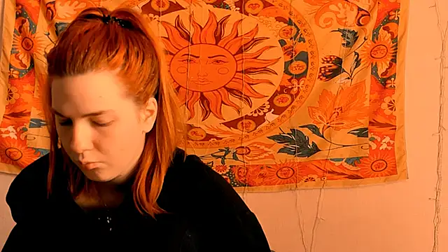 Snapshot of AliceCUNTach chatting on June 27, 2026, 6:07 am AliceCUNTach online show from June 27, 2026, 6:07 am