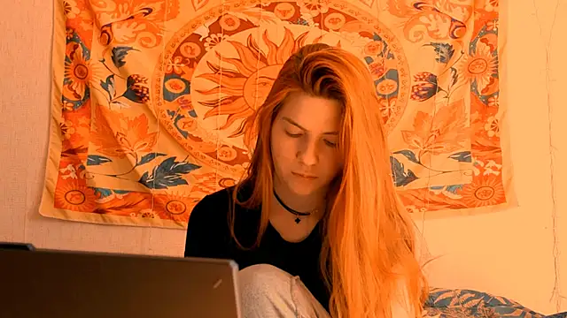 Snapshot of AliceCUNTach chatting on July 18, 2026, 5:11 am AliceCUNTach online show from July 18, 2026, 5:11 am