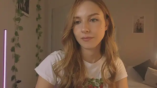 Vegas V online show from September 21, 2025, 3:13 pm