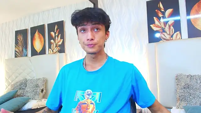 Lean Portman online show from November 8, 2025, 9:02 pm