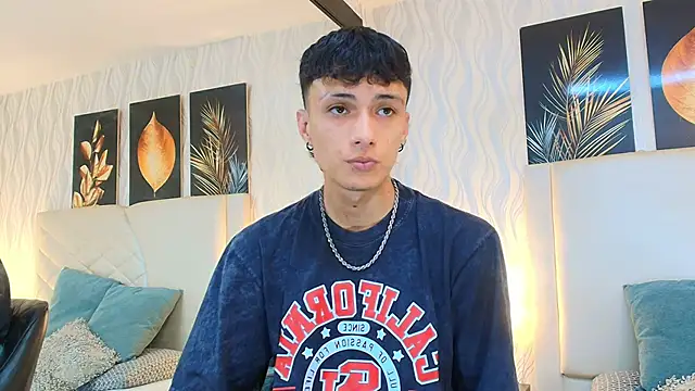 Lean Portman online show from February 27, 2026, 9:15 pm