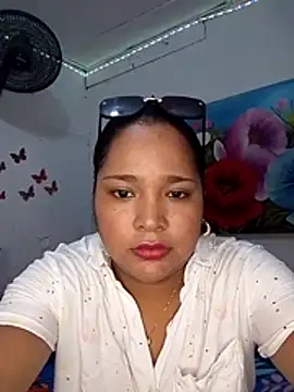 Angelly ricura online show from March 9, 2026, 6:56 pm