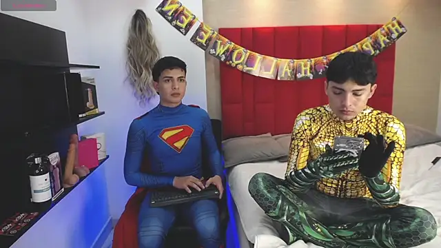 Snapshot of Cady_Hot chatting on October 8, 2025, 8:39 pm Cady Hot online show from October 8, 2025, 8:39 pm