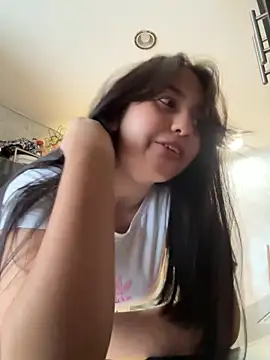 Angeldusttt online show from September 17, 2025, 5:25 pm