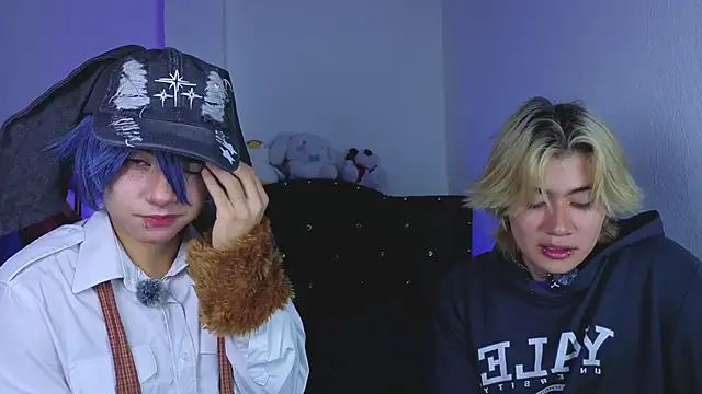 Vamps Lovers online show from September 17, 2025, 1:35 pm