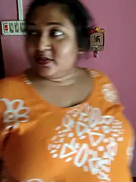 hotbhabhi011 online show from April 20, 2026, 9:34 am