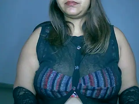 mrymlove online show from October 9, 2025, 2:37 pm