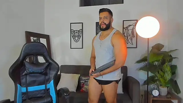 Justin kingX7 online show from February 22, 2026, 1:40 am