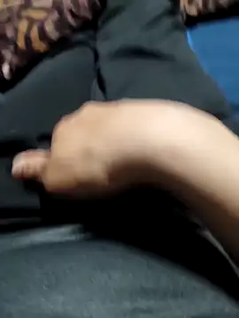 Aaia93 online show from April 18, 2026, 8:07 am