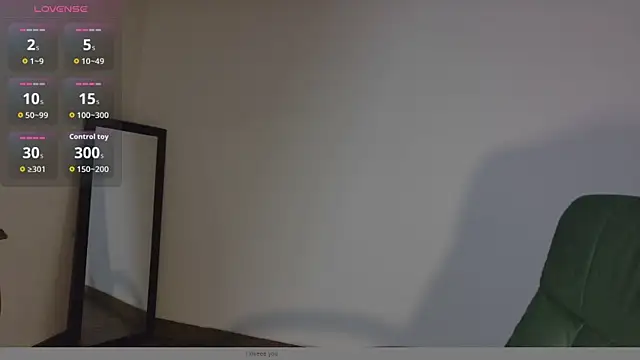 Olivia11  online show from March 3, 2026, 12:11 pm