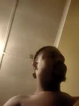 Cianda24 online show from February 27, 2026, 2:44 am