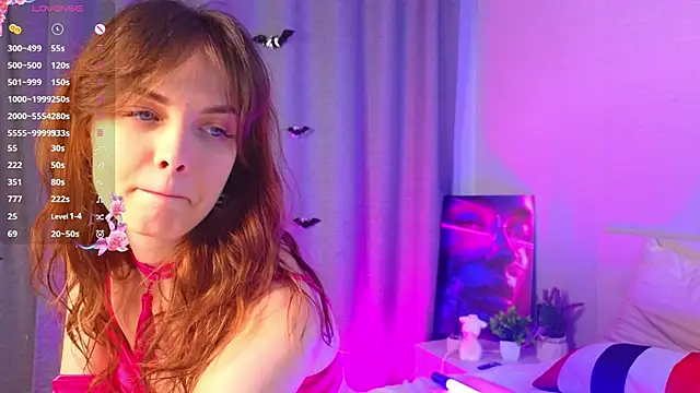 LisaDrake online show from November 5, 2025, 7:03 pm