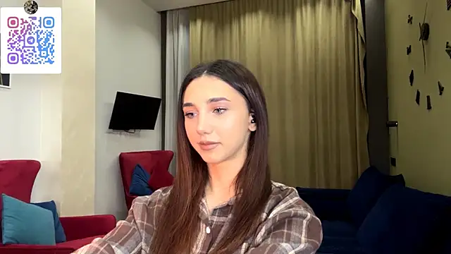 LinaMour online show from February 1, 2026, 10:30 pm