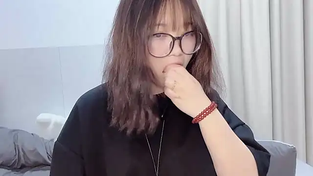 Xoxo-258 online show from September 16, 2025, 11:22 am