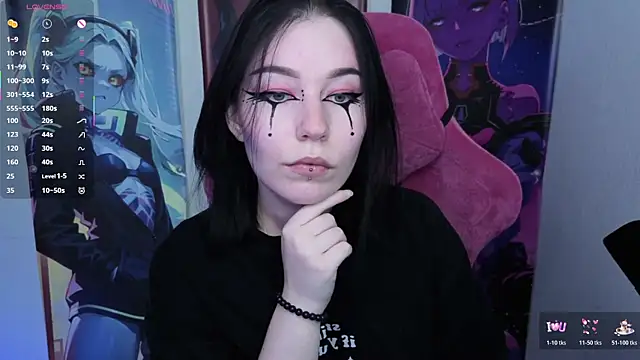 MargarettRose online show from April 24, 2026, 2:58 am