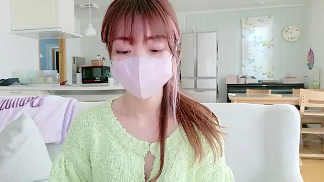 SUZU 1201 online show from March 11, 2026, 1:00 am