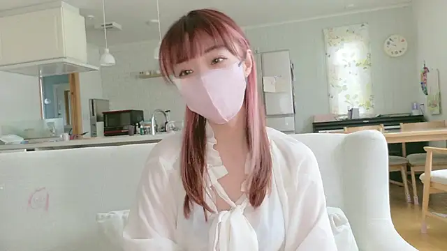 SUZU 1201 online show from April 23, 2026, 12:56 am