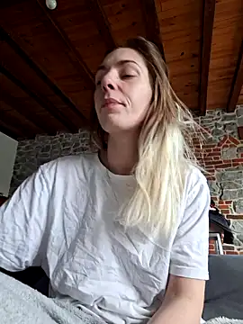 SexyAlya online show from December 3, 2025, 10:13 am