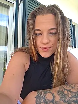 Luna Lynn online show from June 3, 2026, 10:07 am
