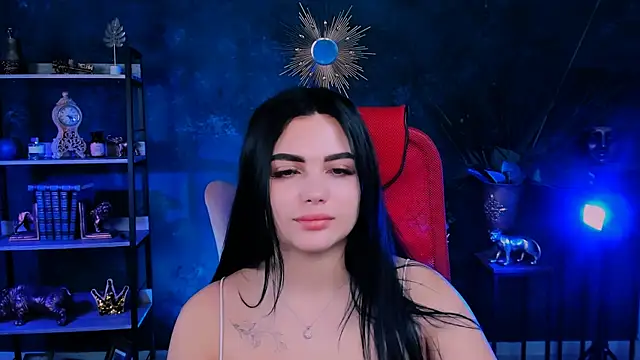 NaomiWilsons online show from September 19, 2025, 8:27 am