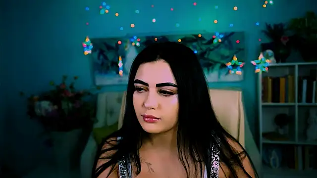 NaomiWilsons online show from September 27, 2025, 12:21 pm