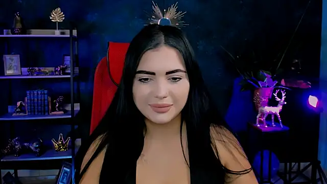 NaomiWilsons online show from November 19, 2025, 12:16 pm