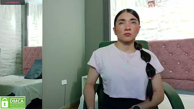 Aurora jones11 online show from September 10, 2025, 3:28 am