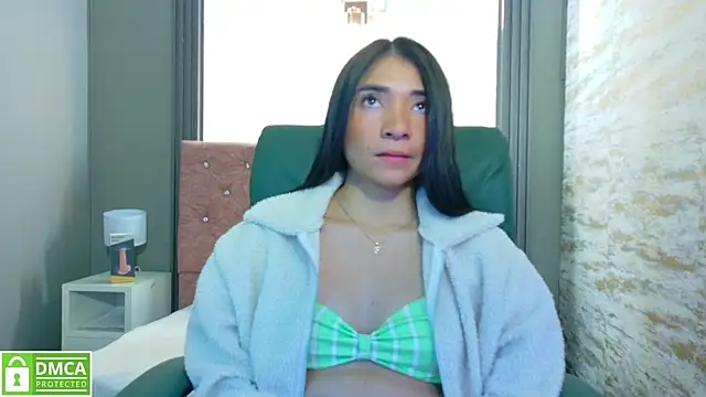 Aurora jones11 online show from October 1, 2025, 3:45 am