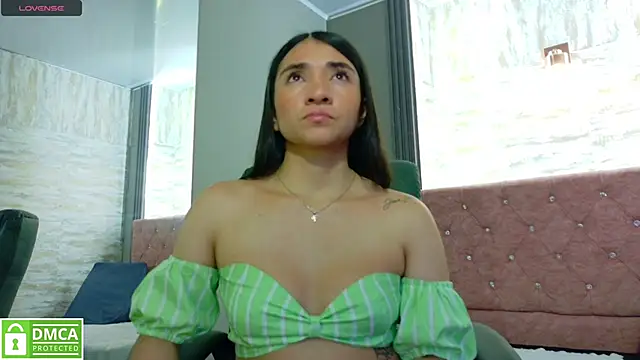 Aurora jones11 online show from October 14, 2025, 3:40 am