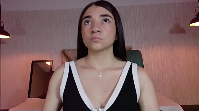 Aurora jones11 online show from October 20, 2025, 3:29 am