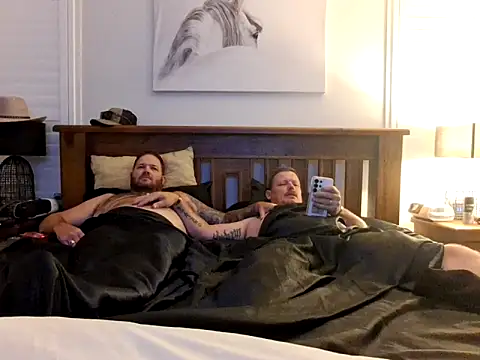 brokecountrylads online show from April 5, 2026, 1:19 pm