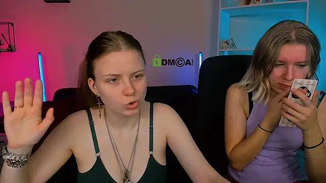 gloria bubble online show from November 16, 2025, 10:21 am